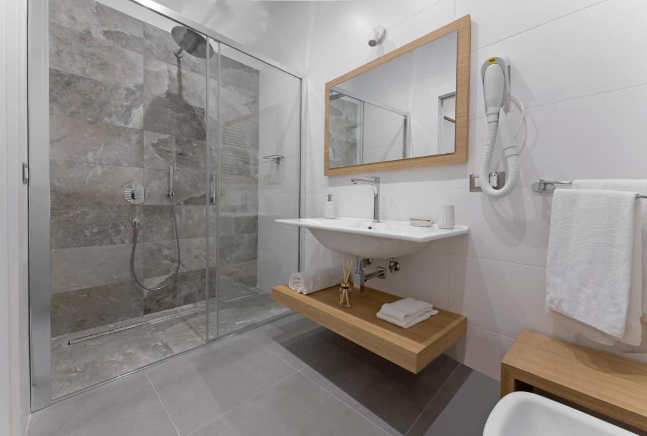 Hsuites Luxury *